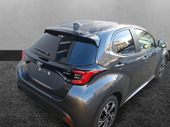 Vehicle image 3 Vehicle image 3