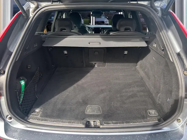 Volvo XC60 2.0 B5 MH R-Design AWD