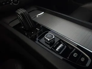 Volvo XC60 2.0 B5 MH R-Design AWD