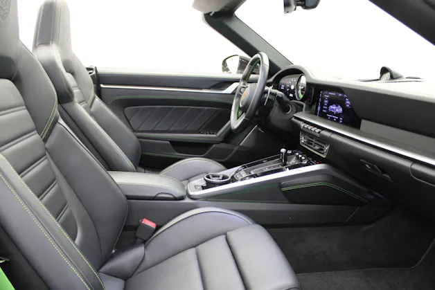 Porsche 911 Turbo S Cabriolet PDK