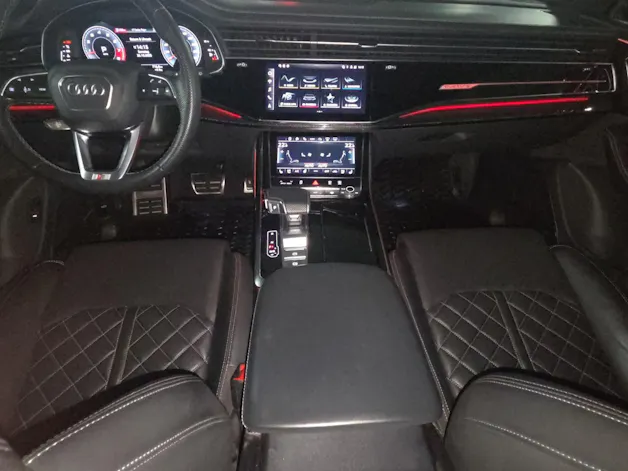 AUDI SQ7 TFSI quattro tiptronic