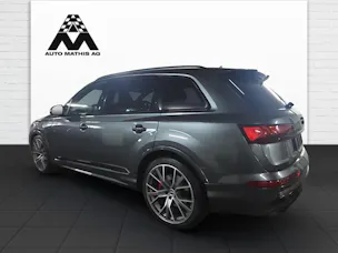 AUDI SQ7 TFSI quattro tiptronic