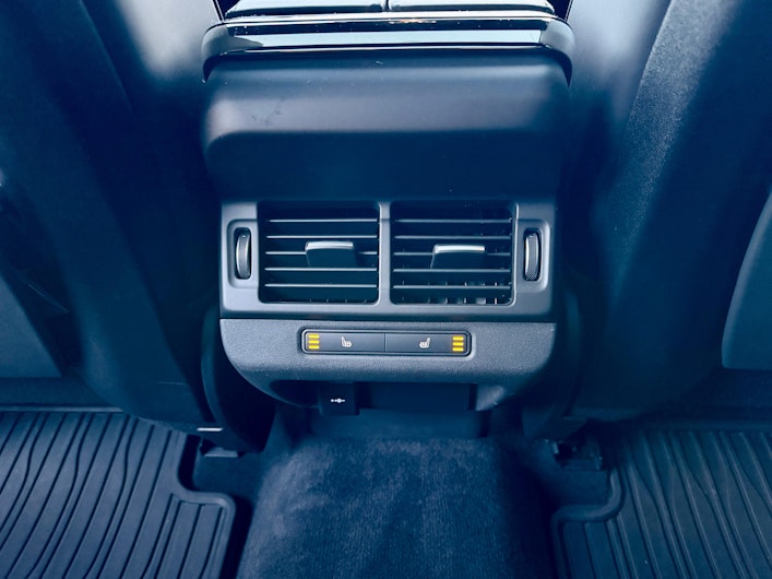 Vehicle image LAND ROVER RANGE ROVER EVOQUE