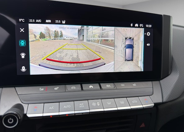 Vehicle image 10 Vehicle image 10