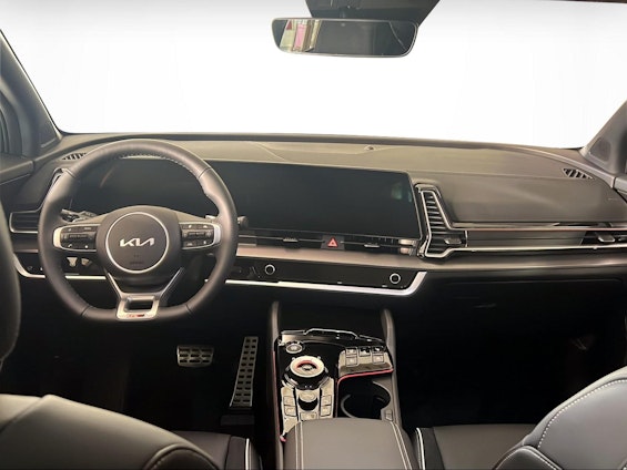 Vehicle image 3 Vehicle image 3