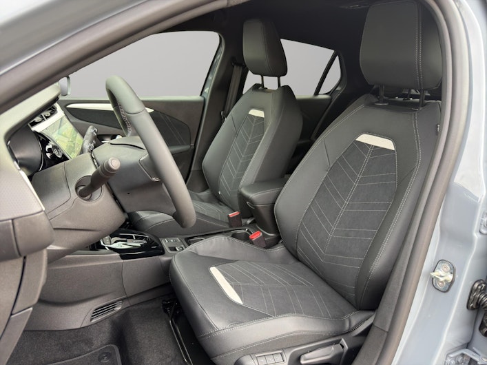 Vehicle image OPEL CORSA