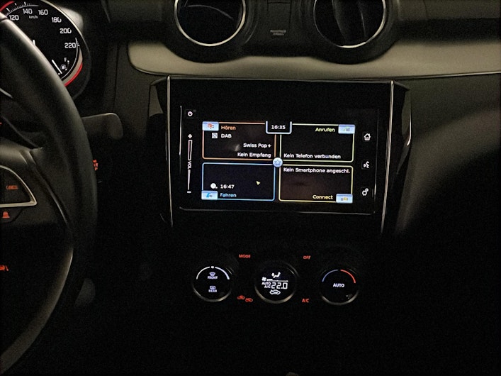 Vehicle image SUZUKI SWIFT