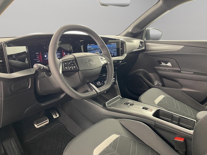 Vehicle image OPEL MOKKA