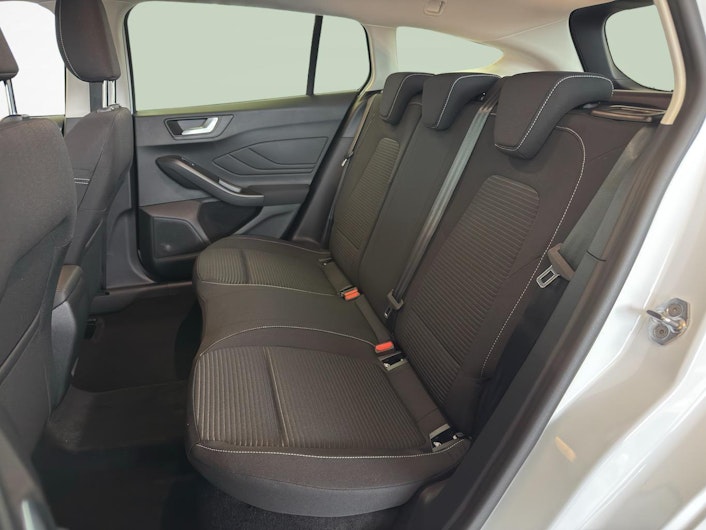 Vehicle image FORD FOCUS