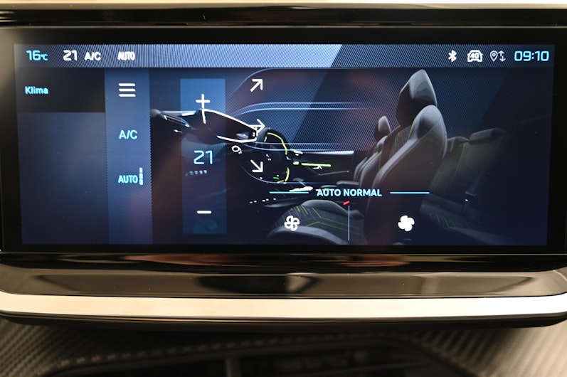 Vehicle image PEUGEOT 208