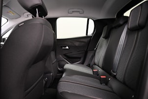 Vehicle image PEUGEOT 208 1.2 Hybrid Allure Premium