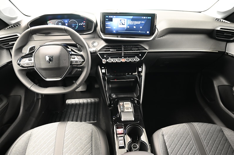 Vehicle image PEUGEOT 208