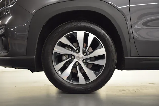 Suzuki S-Cross 1.5 Compact Top Hybrid 4x4