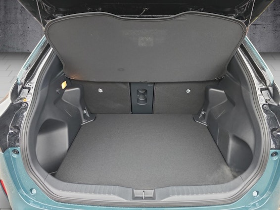 Vehicle image 10 Vehicle image 10