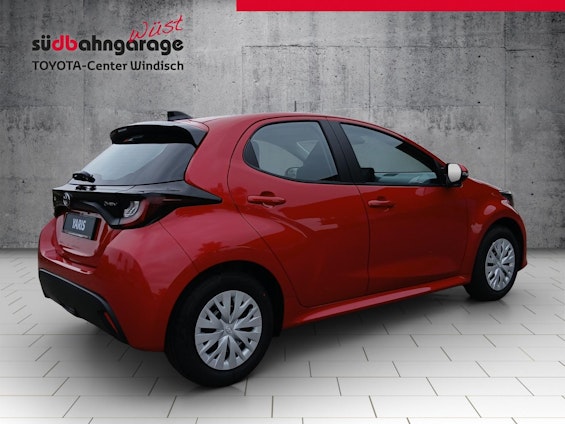 Vehicle image 12 Vehicle image 12