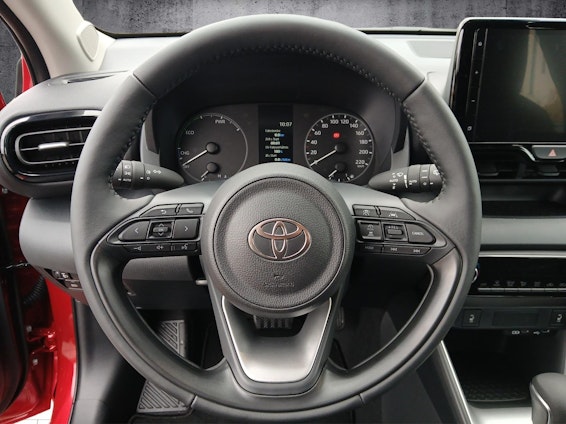 Vehicle image 5 Vehicle image 5