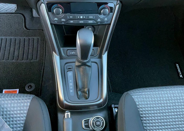 Vehicle image 9 Vehicle image 9