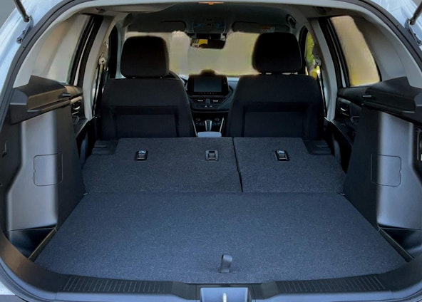 Vehicle image 13 Vehicle image 13