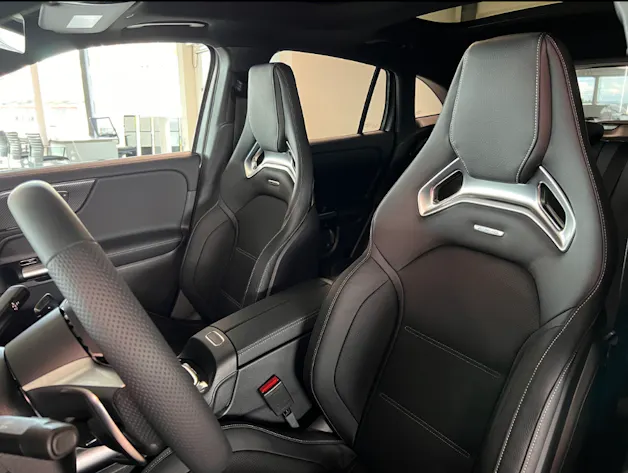 Mercedes-Benz GLA 35 AMG 4matic
