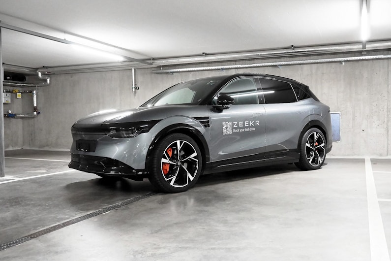 Vehicle image ZEEKR X