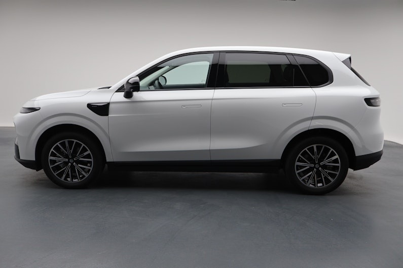 Vehicle image LEAPMOTOR B10