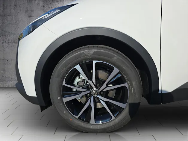 Toyota C-HR 2.0 PHEV Swiss Edition