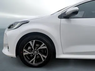 Toyota Yaris 1.5 VVT-i HSD Trend