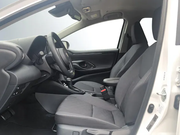 Toyota Yaris 1.5 VVT-i HSD Trend