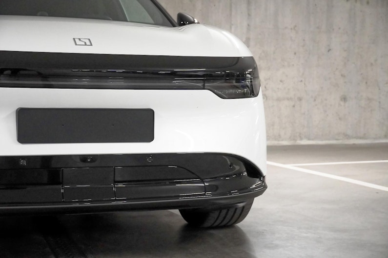 Vehicle image ZEEKR X