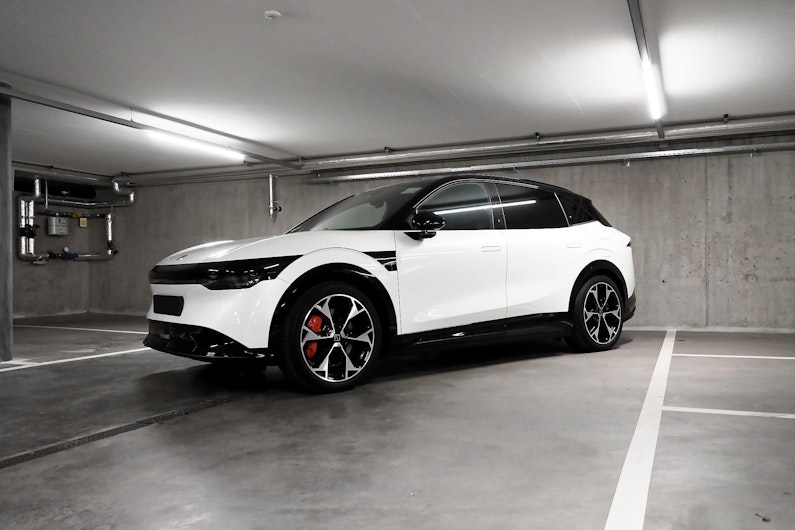 Vehicle image ZEEKR X