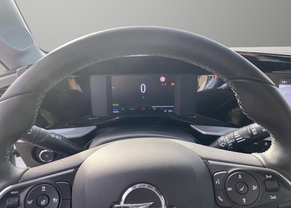 Vehicle image 5 Vehicle image 5