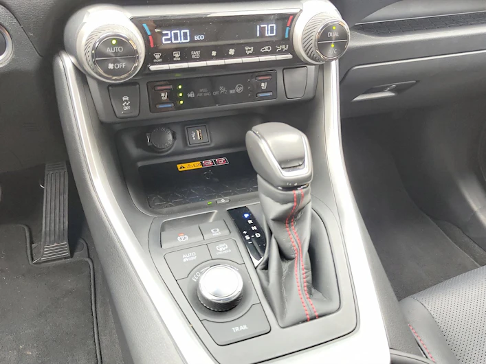 image du véhicule TOYOTA RAV-4