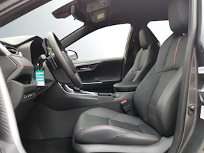 https://vehicle.imgix.net/4062455/af571cd4-5676-4980-b956-1d07ddfdce7e.jpg