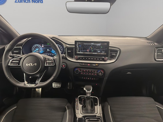 Vehicle image 11 Vehicle image 11