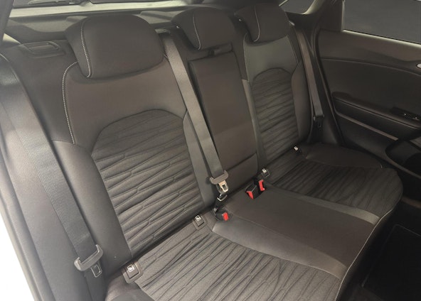 Vehicle image 7 Vehicle image 7