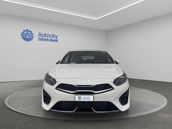 Vehicle image KIA CEED