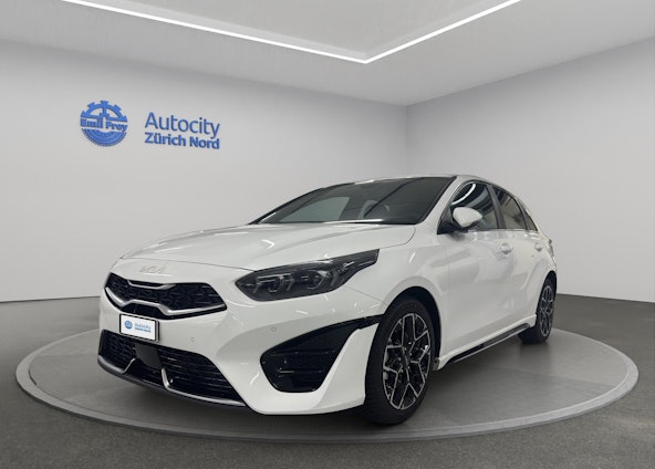 First vehicle image First vehicle image