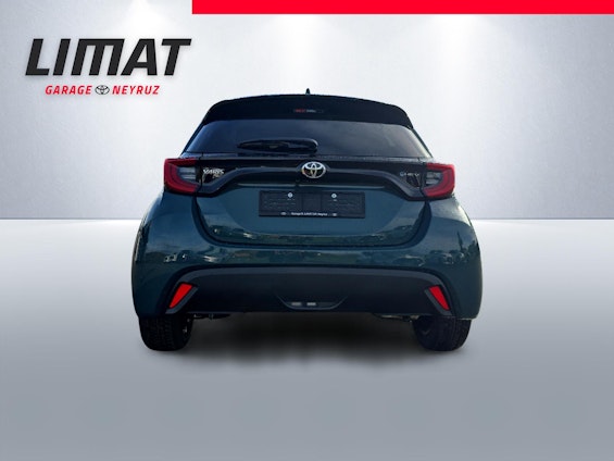 Vehicle image 2 Vehicle image 2