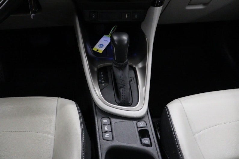 Vehicle image TOYOTA YARIS