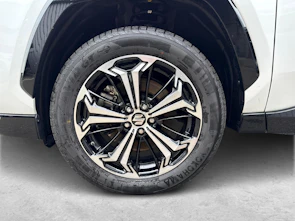 Fahrzeugbild SUZUKI Across 2.5 PHEV Compact Top 4x4