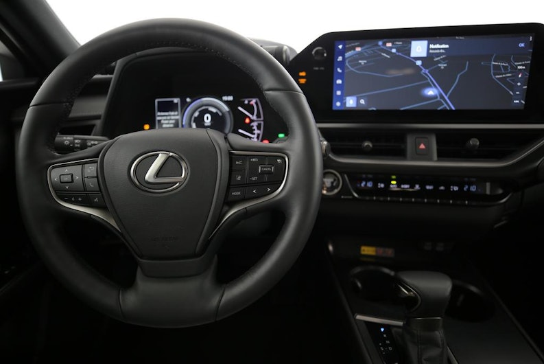 Vehicle image LEXUS UX