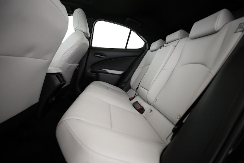 Vehicle image LEXUS UX