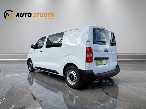 Vehicle image 7 Vehicle image 7