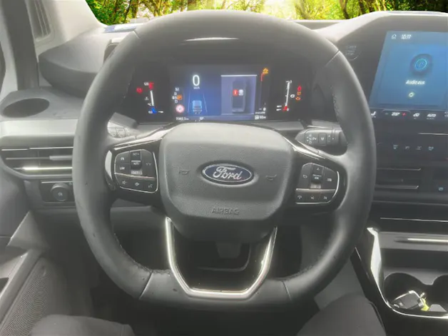 Ford Tourneo C Titanium vanexxt Level 1