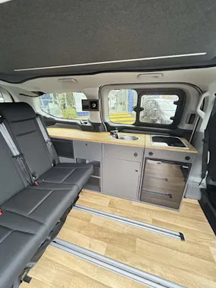 Ford Tourneo C Titanium vanexxt Level 1