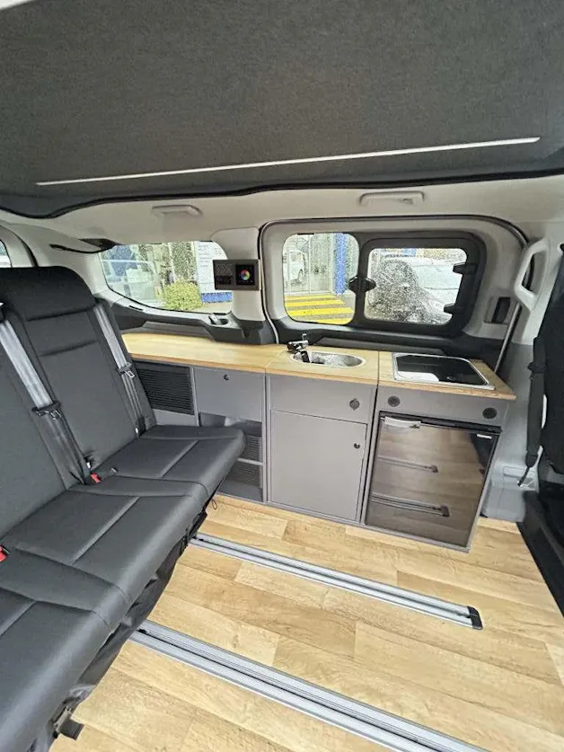 Ford Tourneo C Titanium vanexxt Level 1