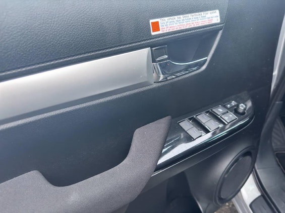 Vehicle image 4 Vehicle image 4