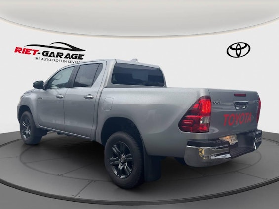 Vehicle image 2 Vehicle image 2