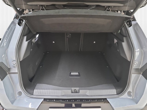 Vehicle image 8 Vehicle image 8