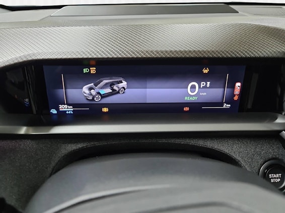 Vehicle image 7 Vehicle image 7